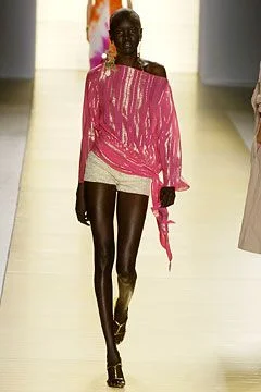 Look 16